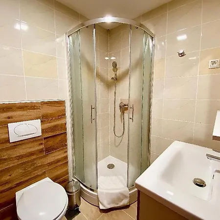 فندق مبيت وإفطار Zelena Oaza Zgornja Kungota